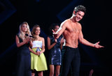 Flashback to Zac Efron’s Glorious Shirtless Moment at the MTV Movie Awards