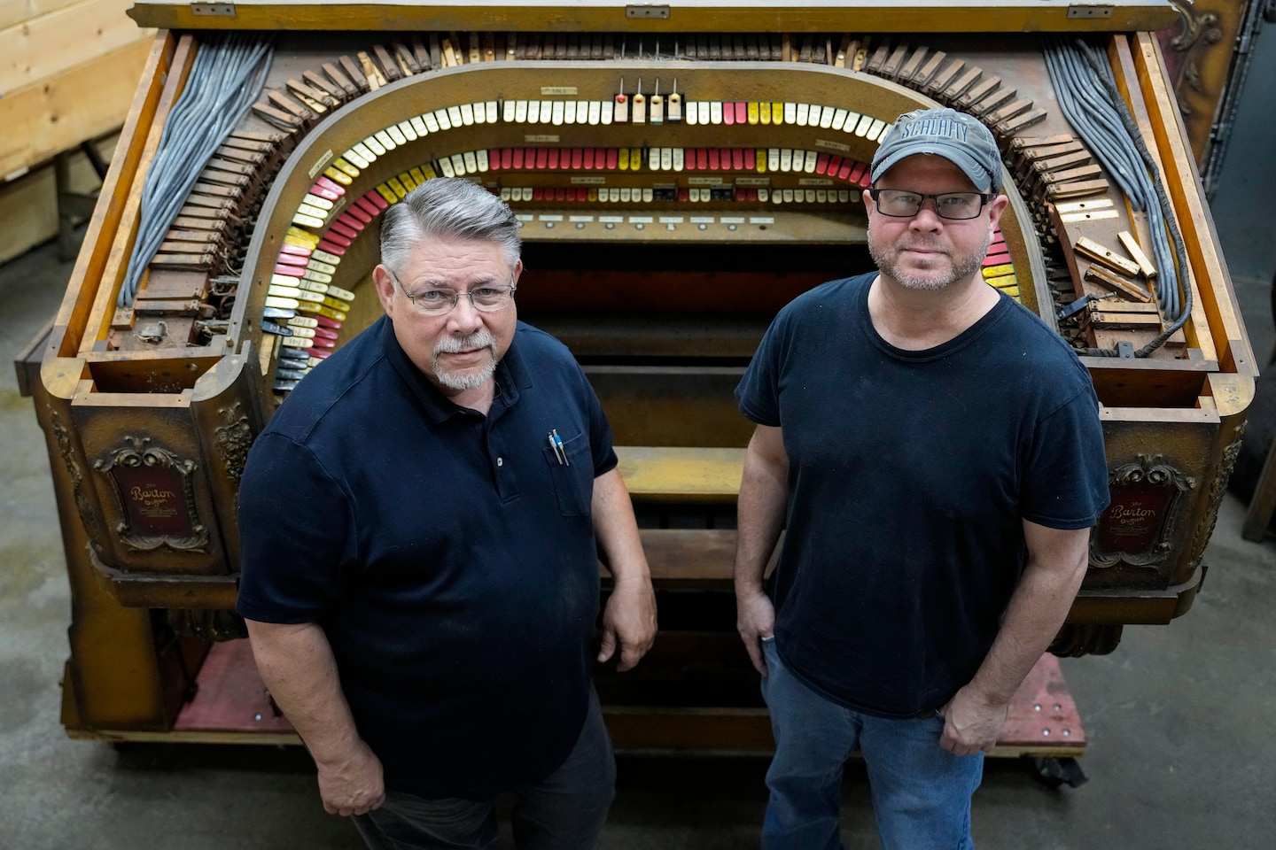 Reviving Hollywood glamor of the silent movie era, experts piece together a century-old pipe organ