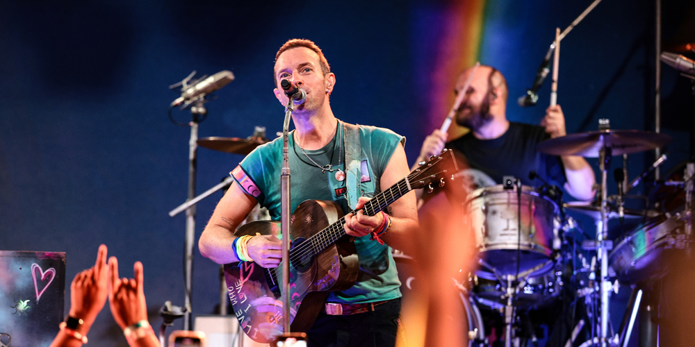 Coldplay’s ‘Moon Music’ Goes No. 1 on Billboard 200 – Opening Week Sales Revealed! | Chris Martin, Coldplay, Music | Just Jared: Celebrity News and Gossip