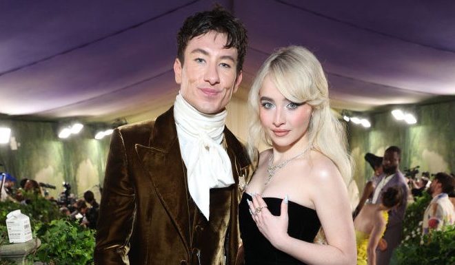 Why Did Sabrina Carpenter & Barry Keoghan Break Up? – Hollywood Life